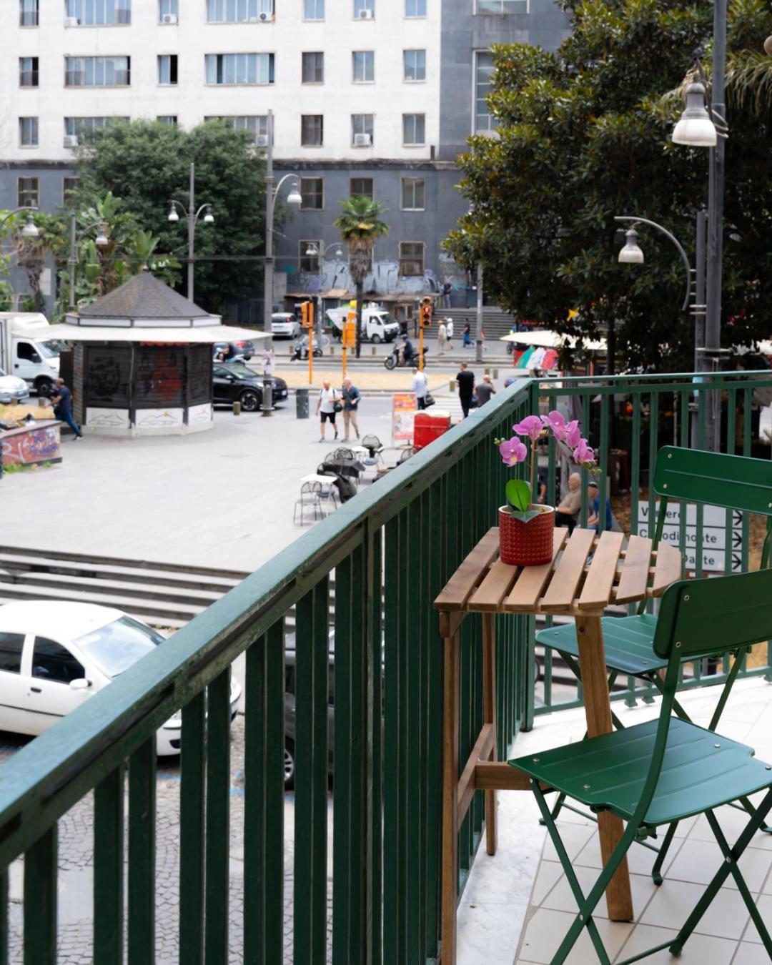Dimora Cavour Hotel Napels Buitenkant foto