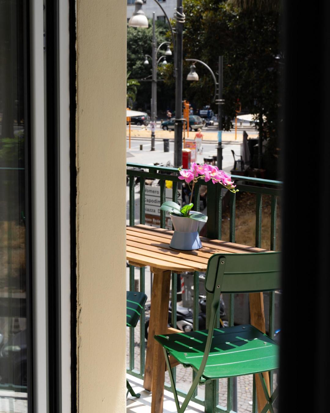 Dimora Cavour Hotel Napels Buitenkant foto